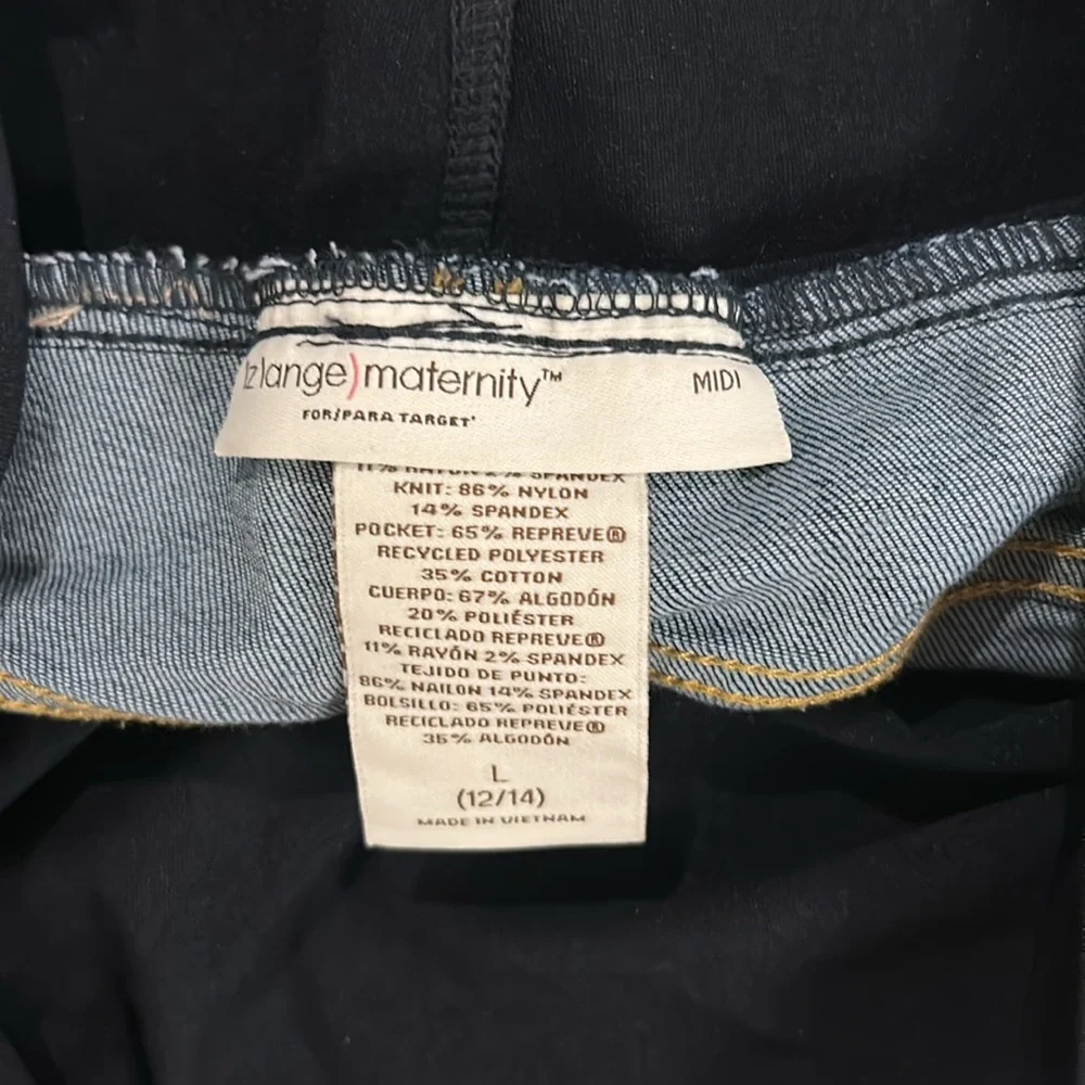Maternity denim shorts